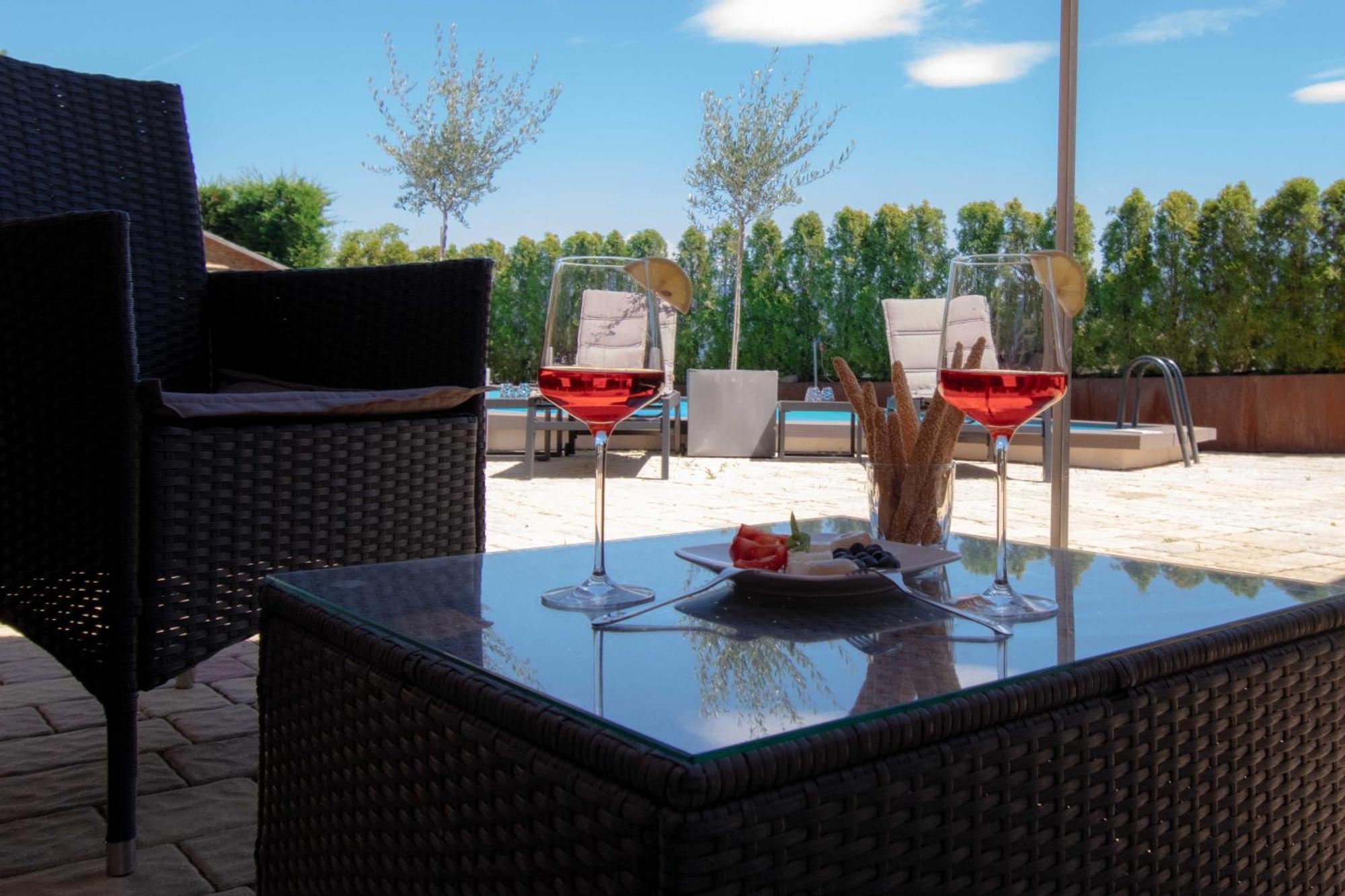 Melaniesguesthouse 4 Zimmerwohnung Caldaro Ngoại thất bức ảnh